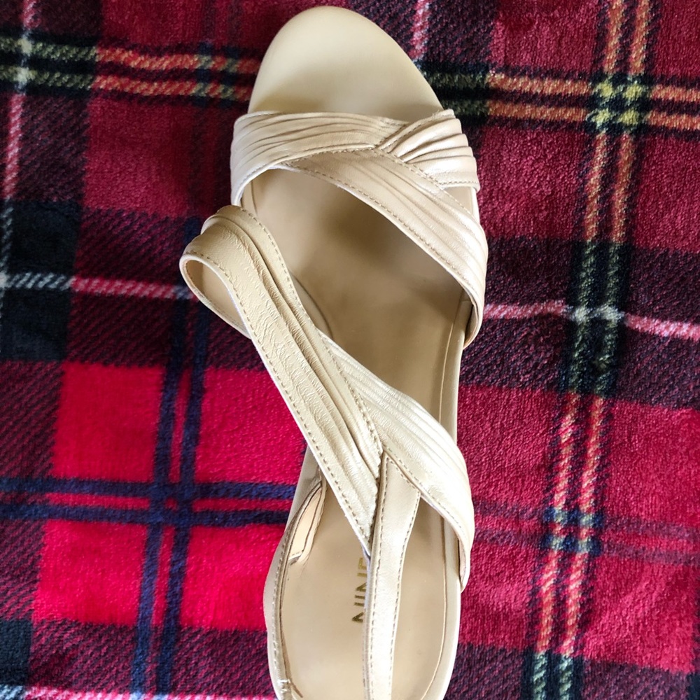 Nine West dressy sandals